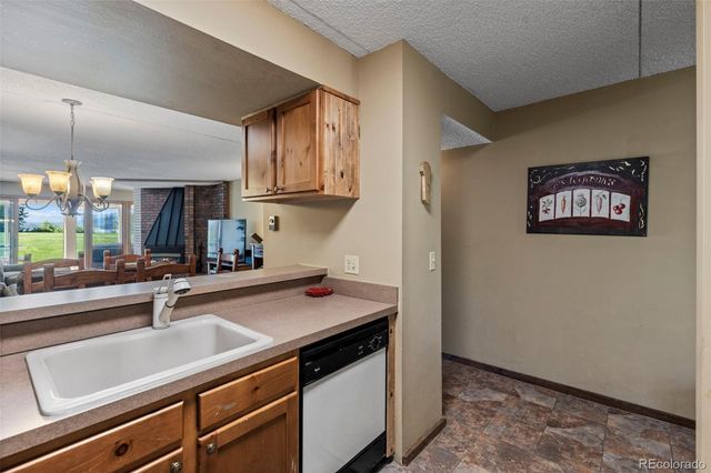 413 W La Bonte Street 102, Dillon, CO 80435