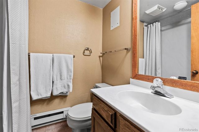 413 W La Bonte Street 102, Dillon, CO 80435