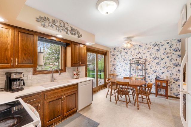 1406 Prospect Boulevard, Waterloo, IA 50701