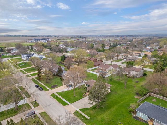 1406 Prospect Boulevard, Waterloo, IA 50701