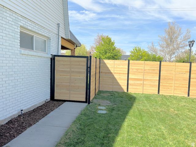 2549 W 11400 S, South Jordan, UT 84095