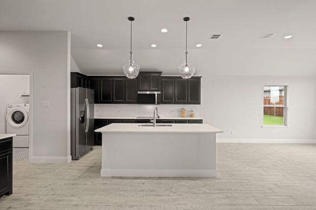 200 Shepards Road, Godley, TX 76044