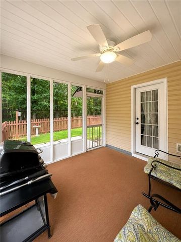 733 Jacoby Drive, Loganville, GA 30052