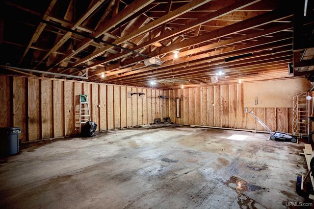 5481 Center Drive, Hurley, WI 54534