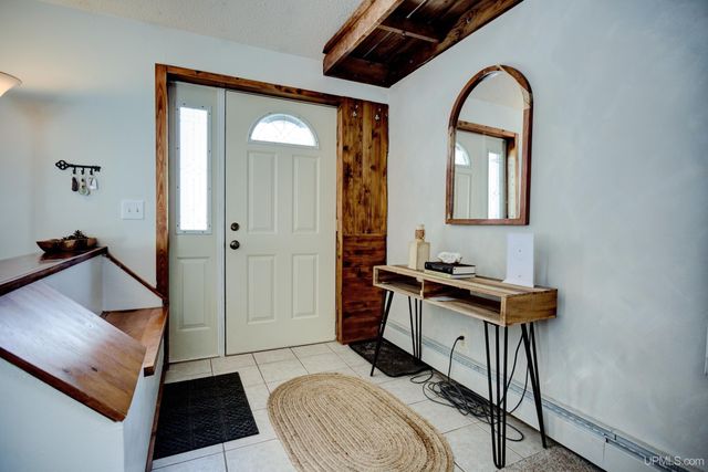 5481 Center Drive, Hurley, WI 54534