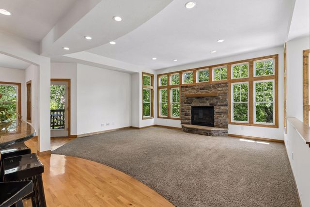 3958 Greystone Ridge, Eagan, MN 55122
