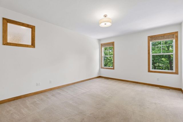 3958 Greystone Ridge, Eagan, MN 55122