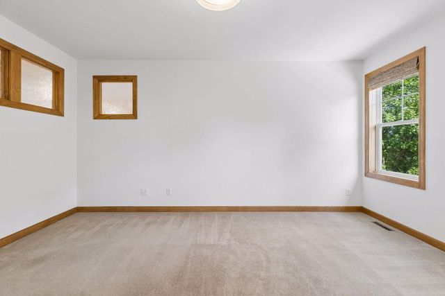 3958 Greystone Ridge, Eagan, MN 55122