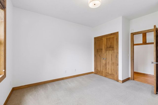 3958 Greystone Ridge, Eagan, MN 55122