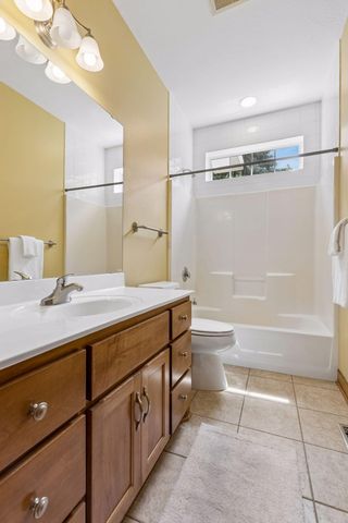 3958 Greystone Ridge, Eagan, MN 55122
