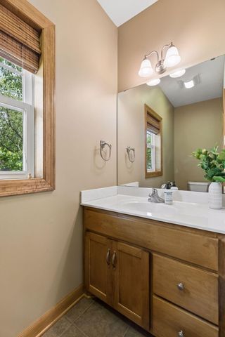 3958 Greystone Ridge, Eagan, MN 55122