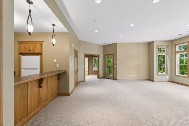 3958 Greystone Ridge, Eagan, MN 55122
