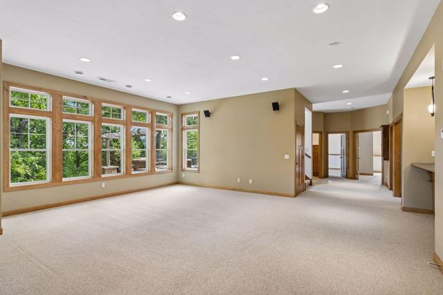 3958 Greystone Ridge, Eagan, MN 55122