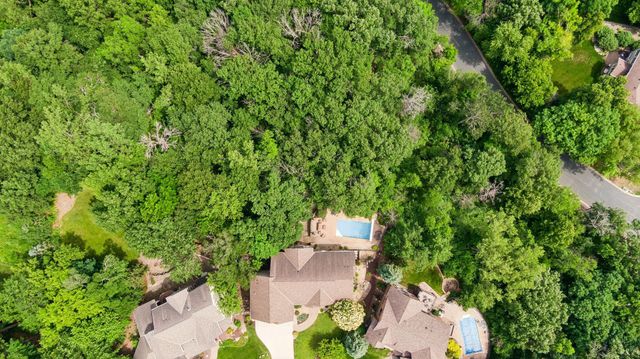 3958 Greystone Ridge, Eagan, MN 55122