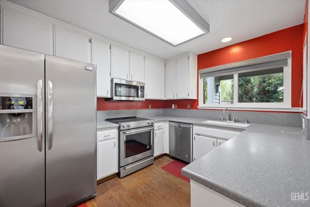 8000 Kroll Way 56, Bakersfield, CA 93311