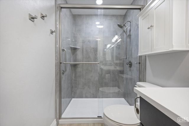 8000 Kroll Way 56, Bakersfield, CA 93311