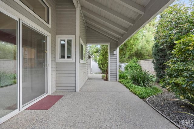 8000 Kroll Way 56, Bakersfield, CA 93311