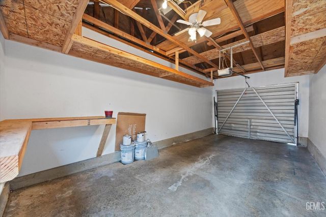 8000 Kroll Way 56, Bakersfield, CA 93311