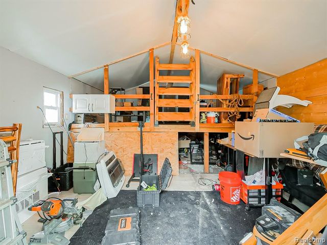 25038 Annapolis Street, Dearborn Heights, MI 48125