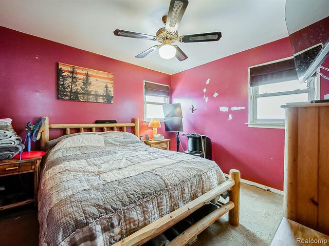 25038 Annapolis Street, Dearborn Heights, MI 48125