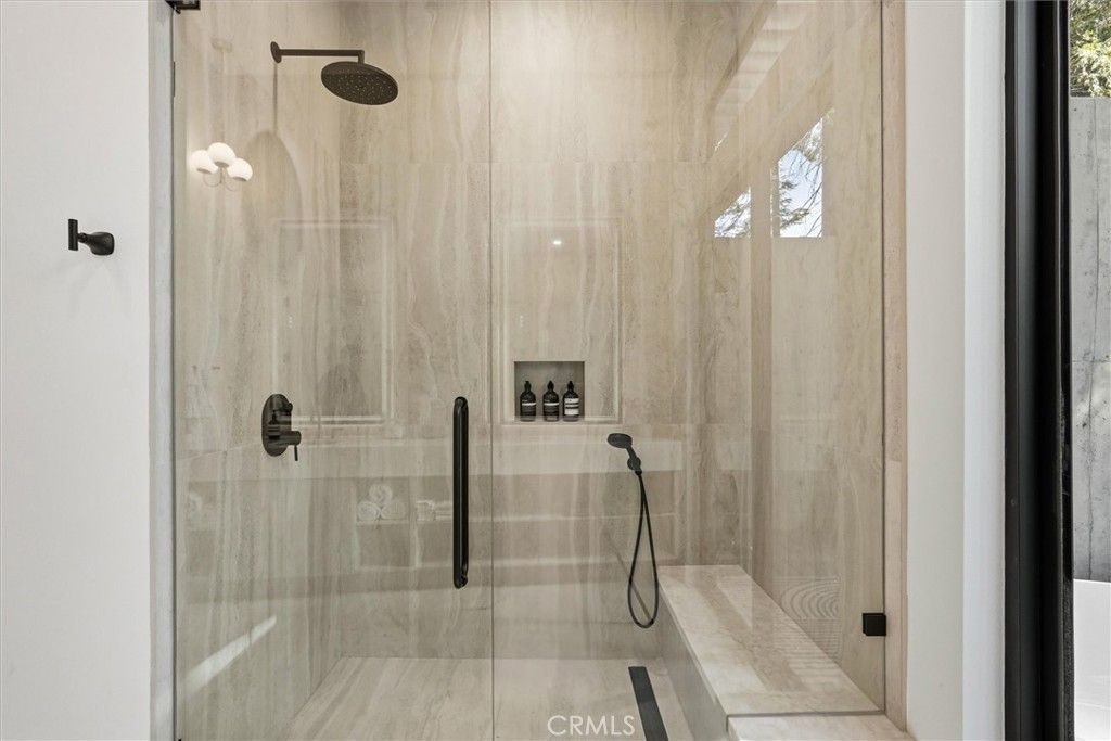 Image 39 of property listing at 7175 Yosemite Park, Yosemite, CA 95389