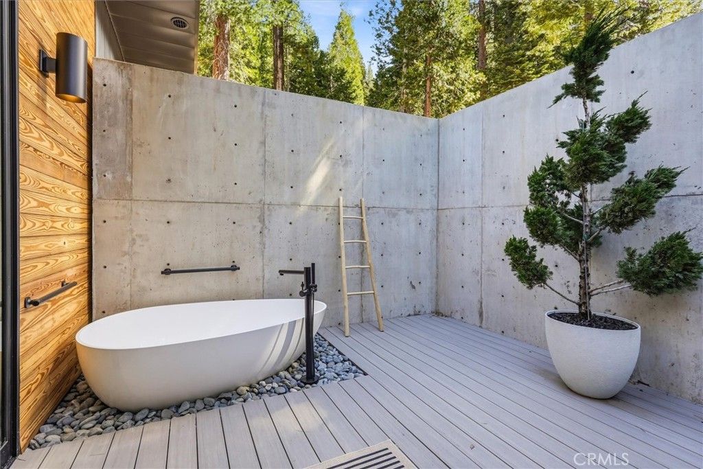 Image 41 of property listing at 7175 Yosemite Park, Yosemite, CA 95389