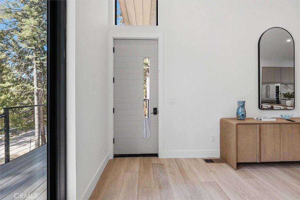 Image 7 of property listing at 7175 Yosemite Park, Yosemite, CA 95389