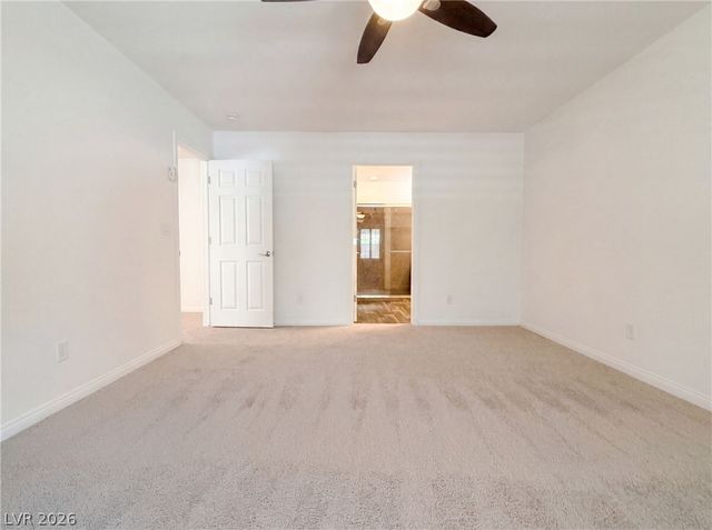5429 Ledgewood Creek Avenue, Las Vegas, NV 89141