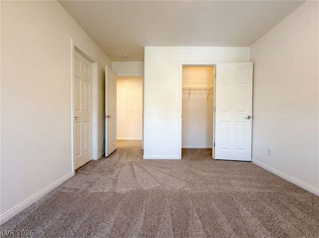5429 Ledgewood Creek Avenue, Las Vegas, NV 89141
