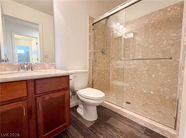 5429 Ledgewood Creek Avenue, Las Vegas, NV 89141