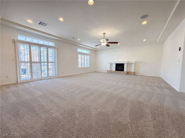 5429 Ledgewood Creek Avenue, Las Vegas, NV 89141