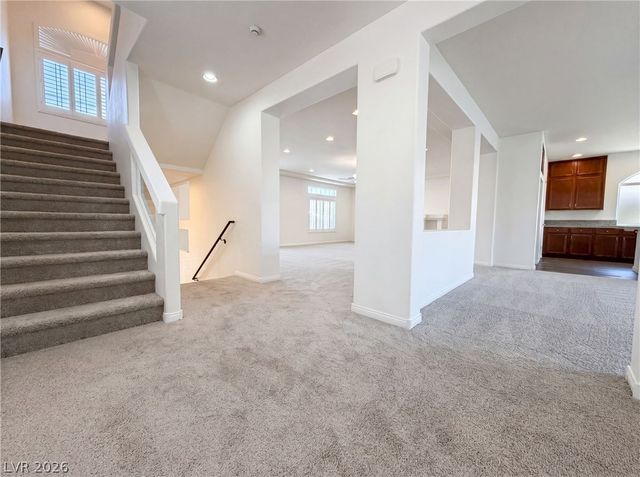 5429 Ledgewood Creek Avenue, Las Vegas, NV 89141