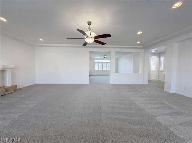 5429 Ledgewood Creek Avenue, Las Vegas, NV 89141