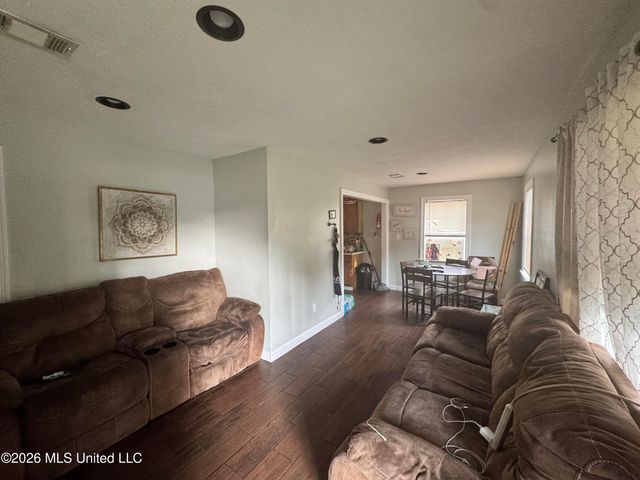 3622 Bailey Avenue, Jackson, MS 39213