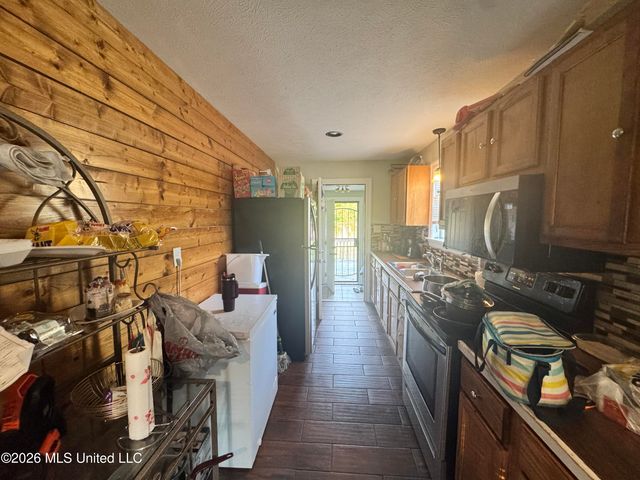3622 Bailey Avenue, Jackson, MS 39213