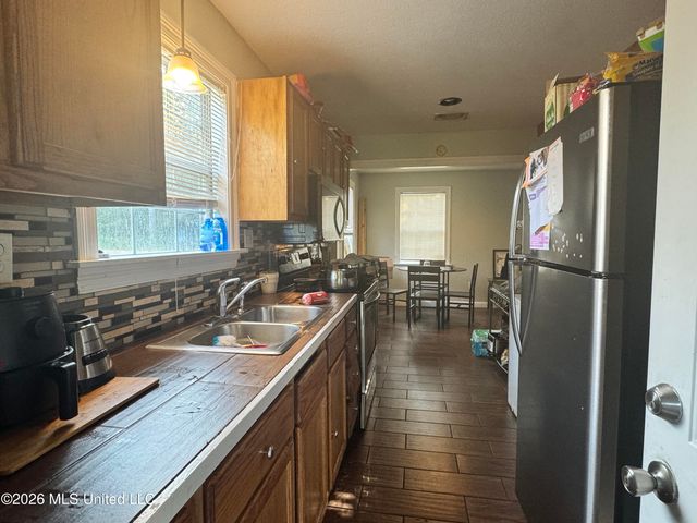 3622 Bailey Avenue, Jackson, MS 39213