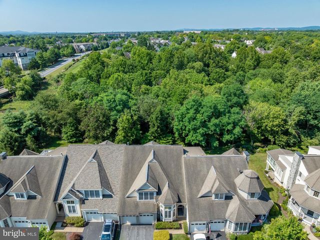 2605 MILL RACE RD, Frederick, MD 21701