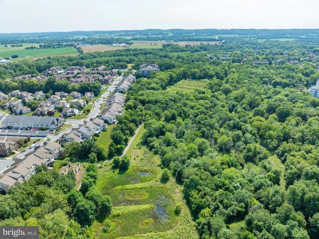 2605 MILL RACE RD, Frederick, MD 21701