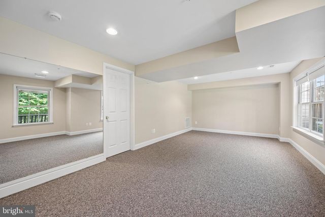 2605 MILL RACE RD, Frederick, MD 21701