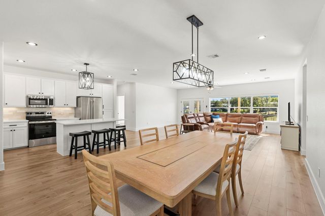 1830 Flite Acres RD, Wimberley, TX 78676