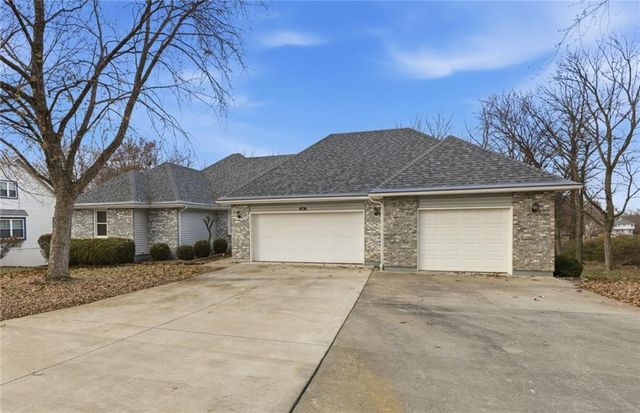507 Larkin Court, Warrensburg, MO 64093