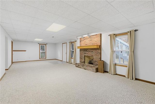 507 Larkin Court, Warrensburg, MO 64093