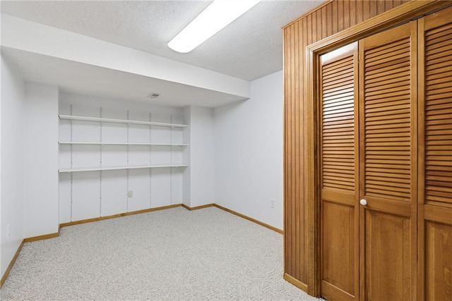 507 Larkin Court, Warrensburg, MO 64093