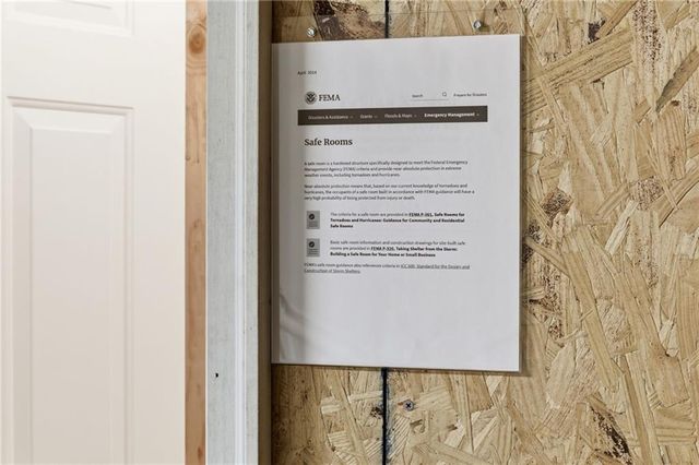 507 Larkin Court, Warrensburg, MO 64093