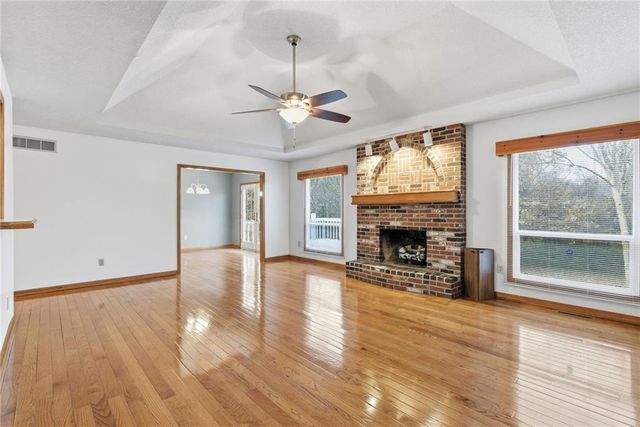 507 Larkin Court, Warrensburg, MO 64093