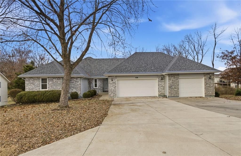507 Larkin Court, Warrensburg, MO 64093