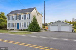 418 JACOBSTOWN COOKSTOWN RD, Wrightstown, NJ 08562