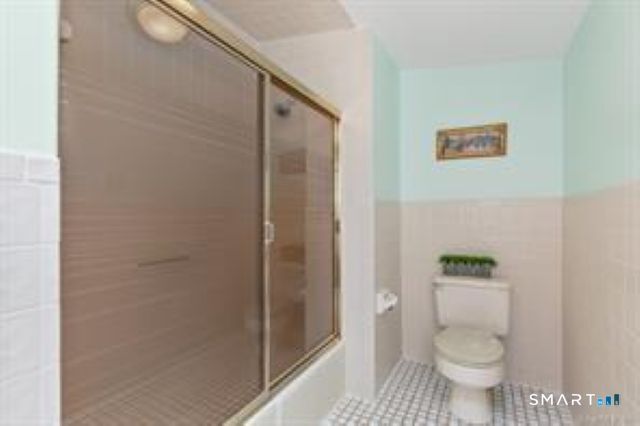 29 Pease Road, Woodbridge, CT 06525