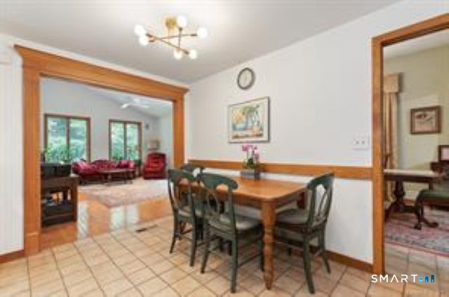 29 Pease Road, Woodbridge, CT 06525