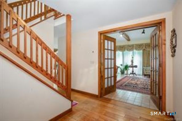 29 Pease Road, Woodbridge, CT 06525